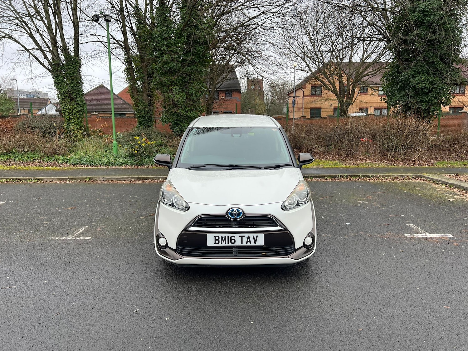 Used Toyota Sienta 2025 for sale - 77966430: Photo 2