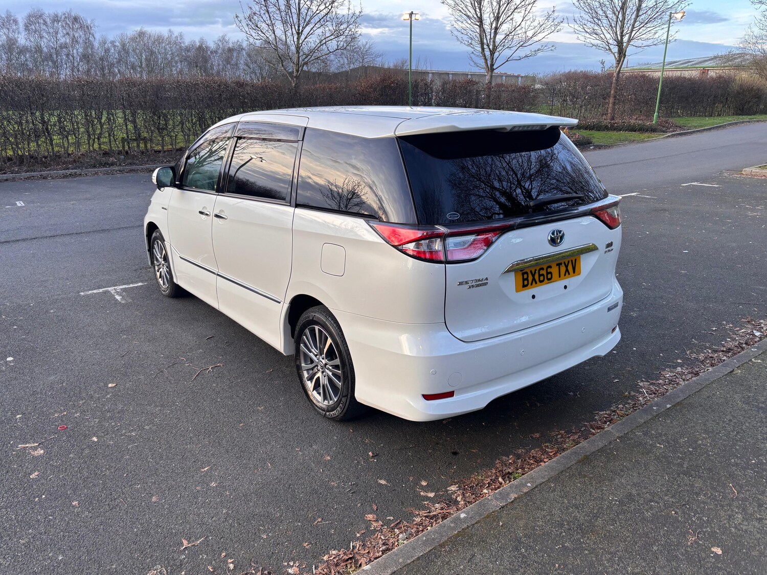 Used Toyota Estima 2026 for sale - 77966428: Photo 3