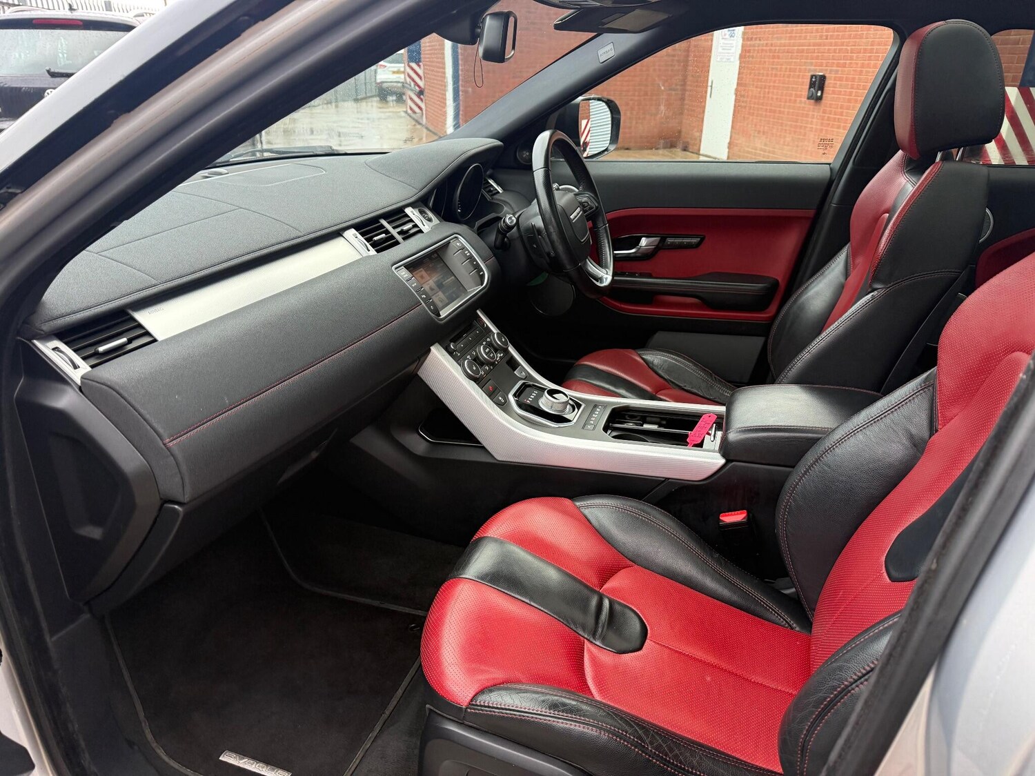 Used Land Rover Range Rover Evoque 2011 for sale - 77762432: Photo 12