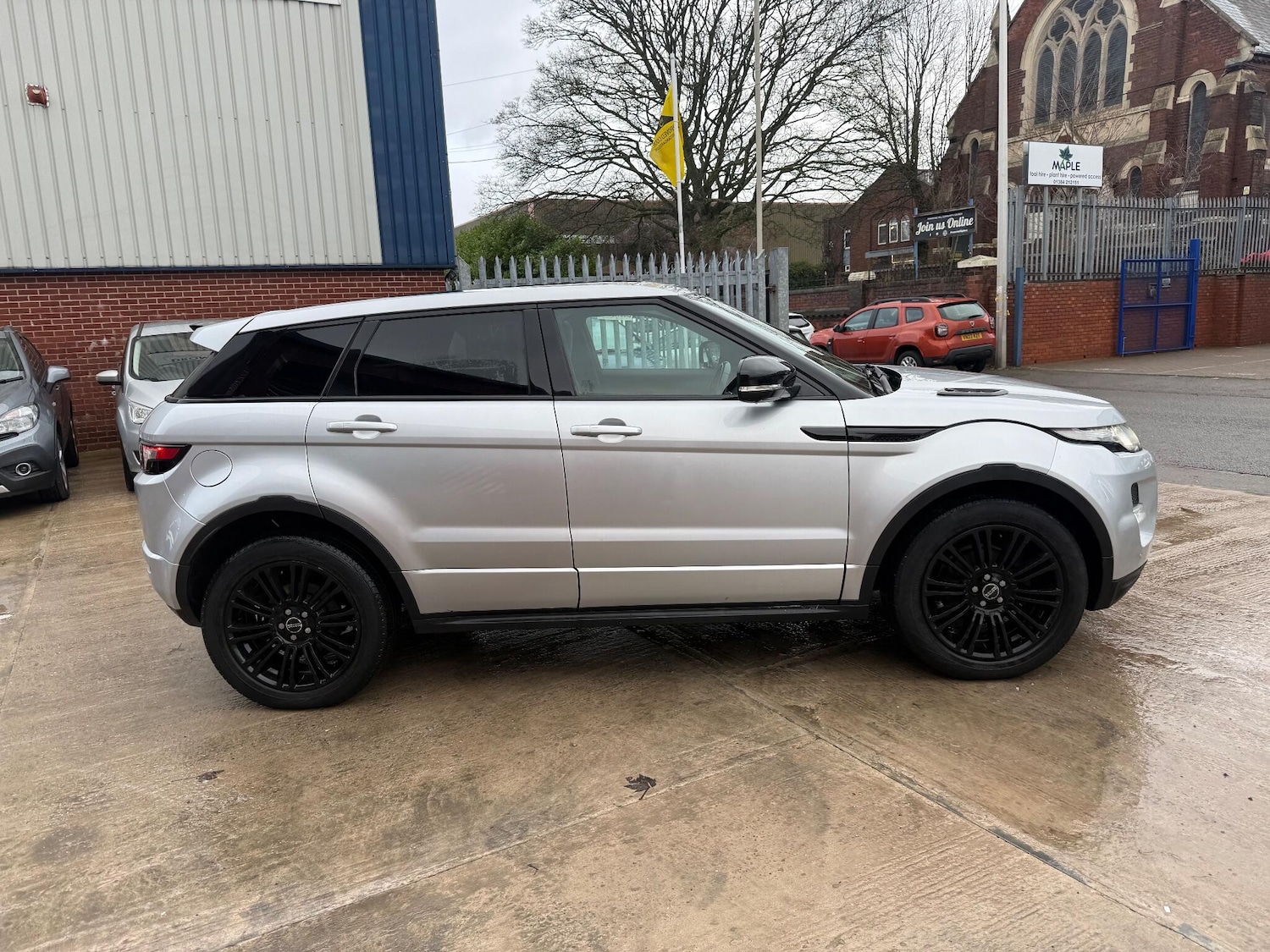 Used Land Rover Range Rover Evoque 2011 for sale - 77762432: Photo 2