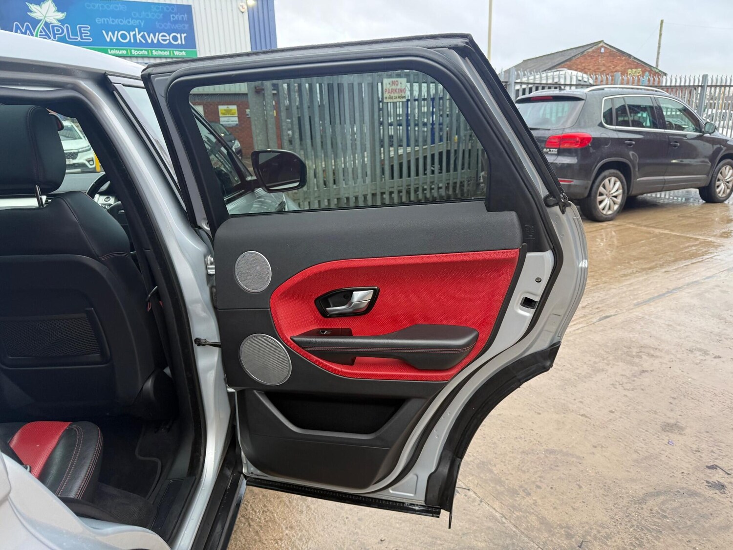 Used Land Rover Range Rover Evoque 2011 for sale - 77762432: Photo 23