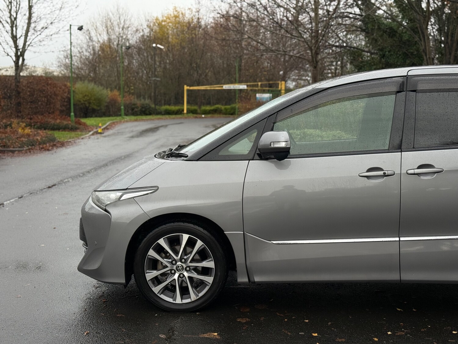 Used Toyota Estima 2025 for sale - 77966413: Photo 16