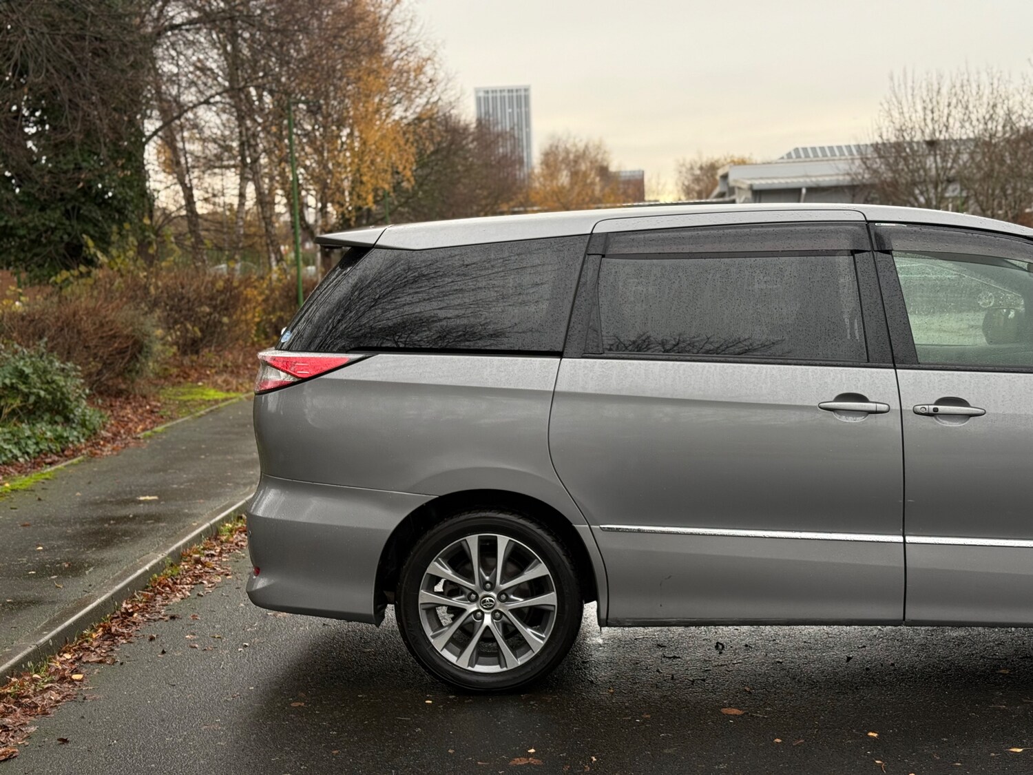 Used Toyota Estima 2025 for sale - 77966413: Photo 22