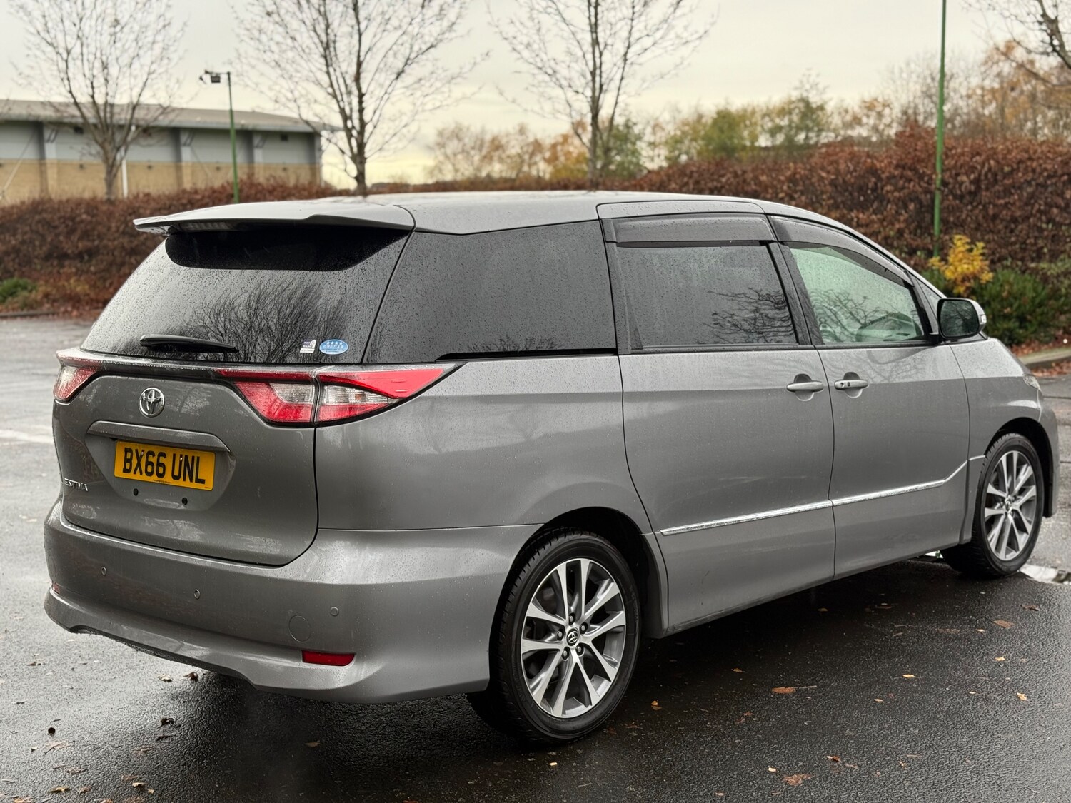 Used Toyota Estima 2025 for sale - 77966413: Photo 24