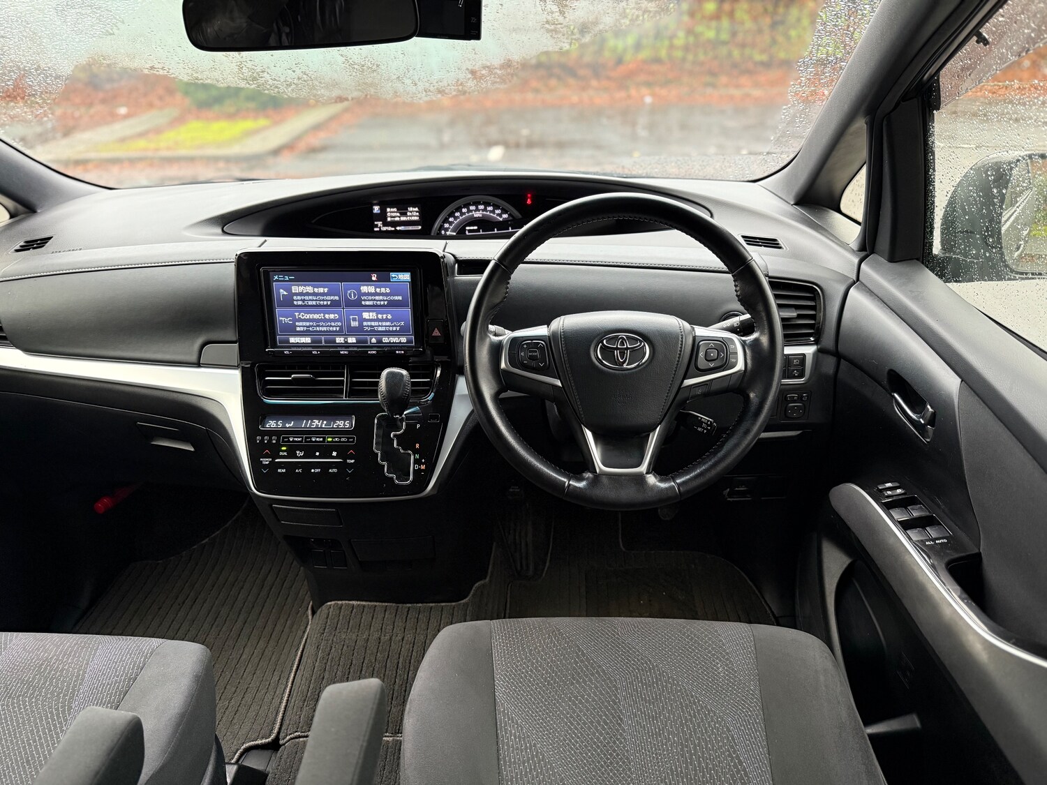 Used Toyota Estima 2025 for sale - 77966413: Photo 4