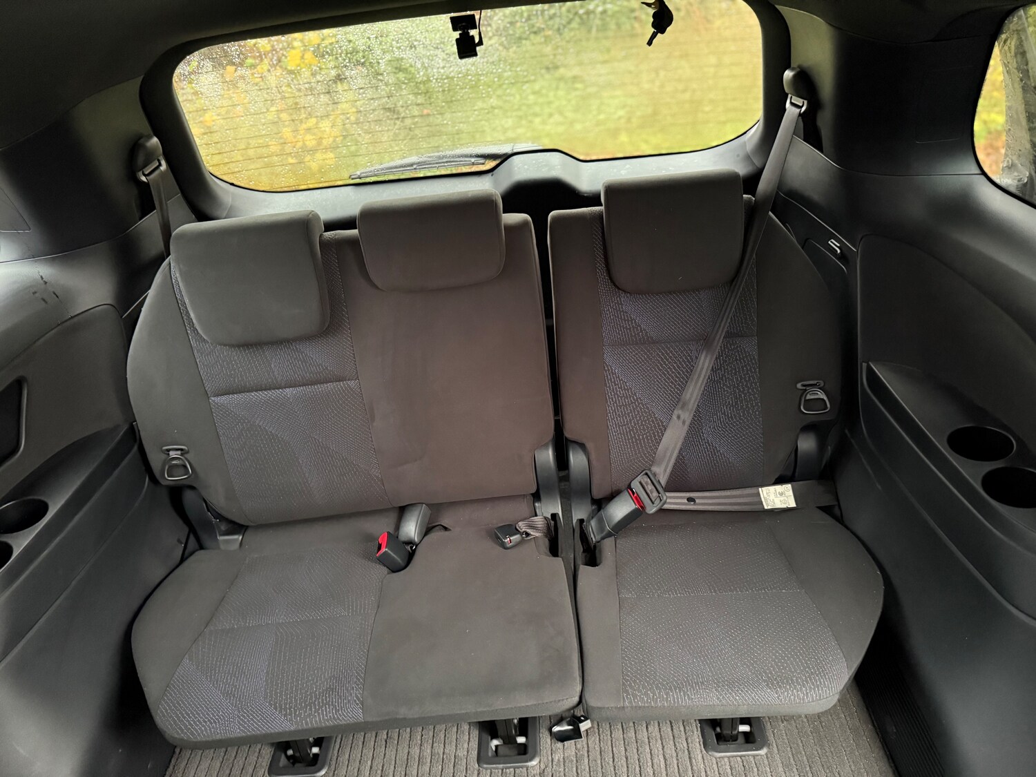 Used Toyota Estima 2025 for sale - 77966413: Photo 9