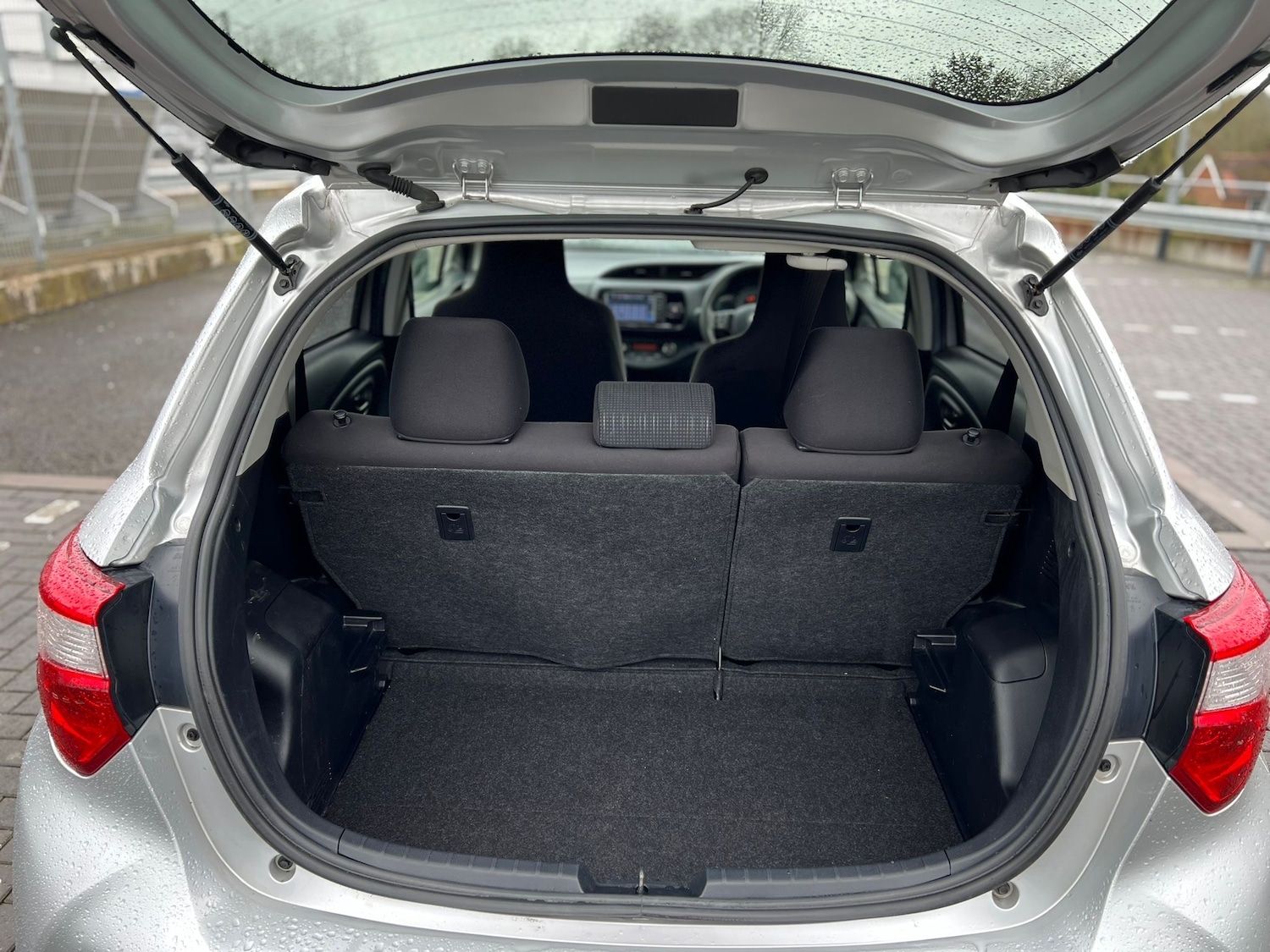 Used Toyota Vitz 2026 for sale - 77966437: Photo 10