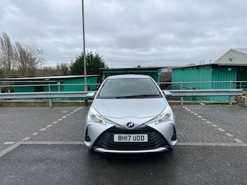 Toyota Vitz feature image