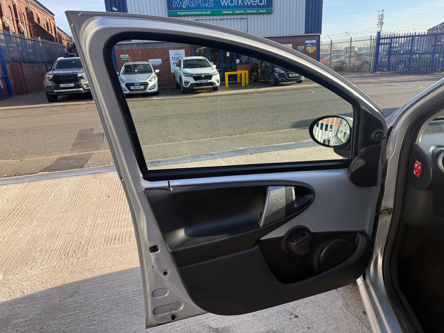 Used Peugeot 107 2013 for sale - 77762554: Photo 13