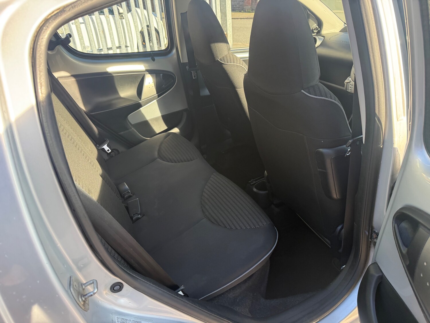 Used Peugeot 107 2013 for sale - 77762554: Photo 21