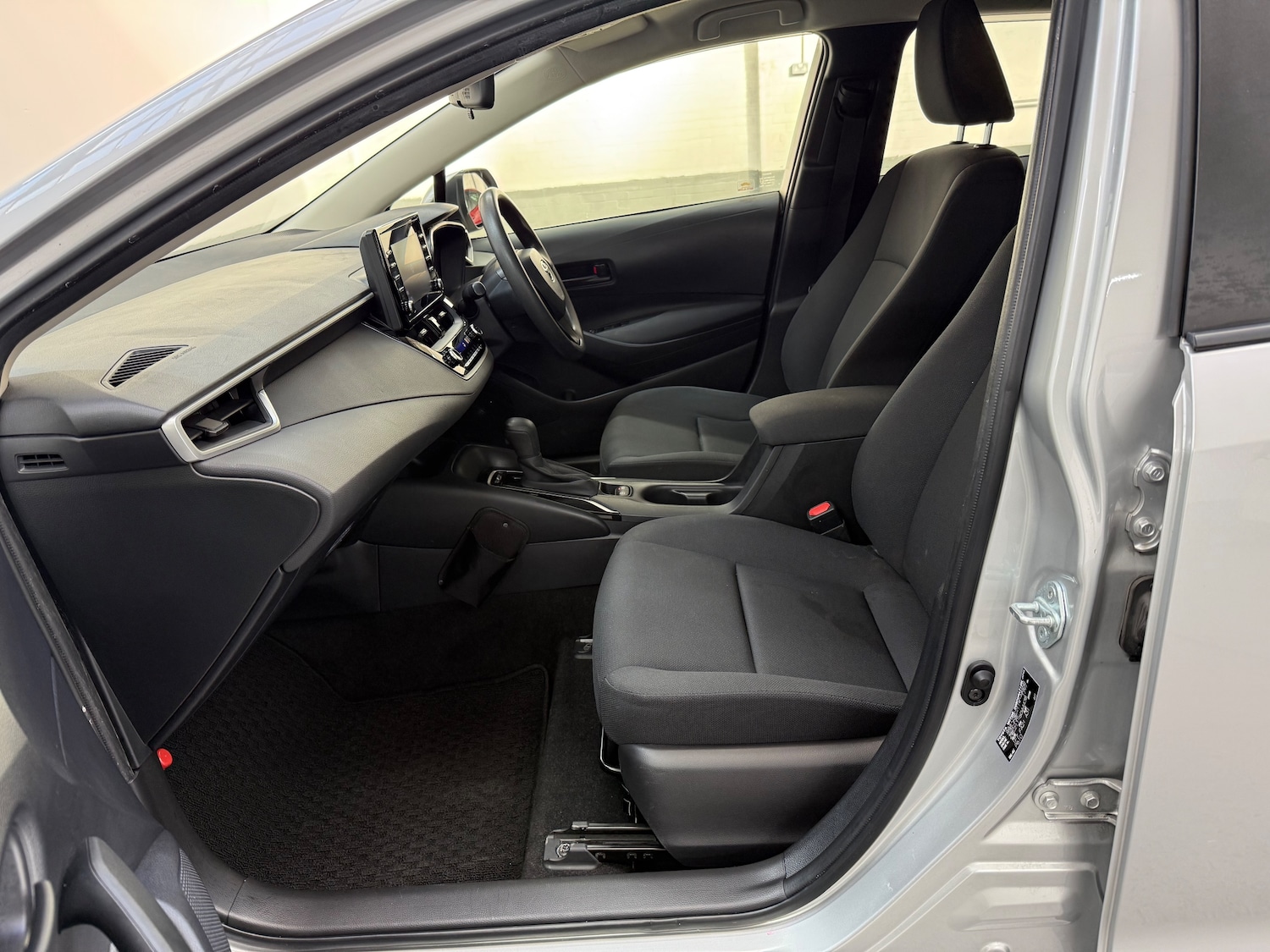 Used Toyota Corolla 2020 for sale - 78218205: Photo 21