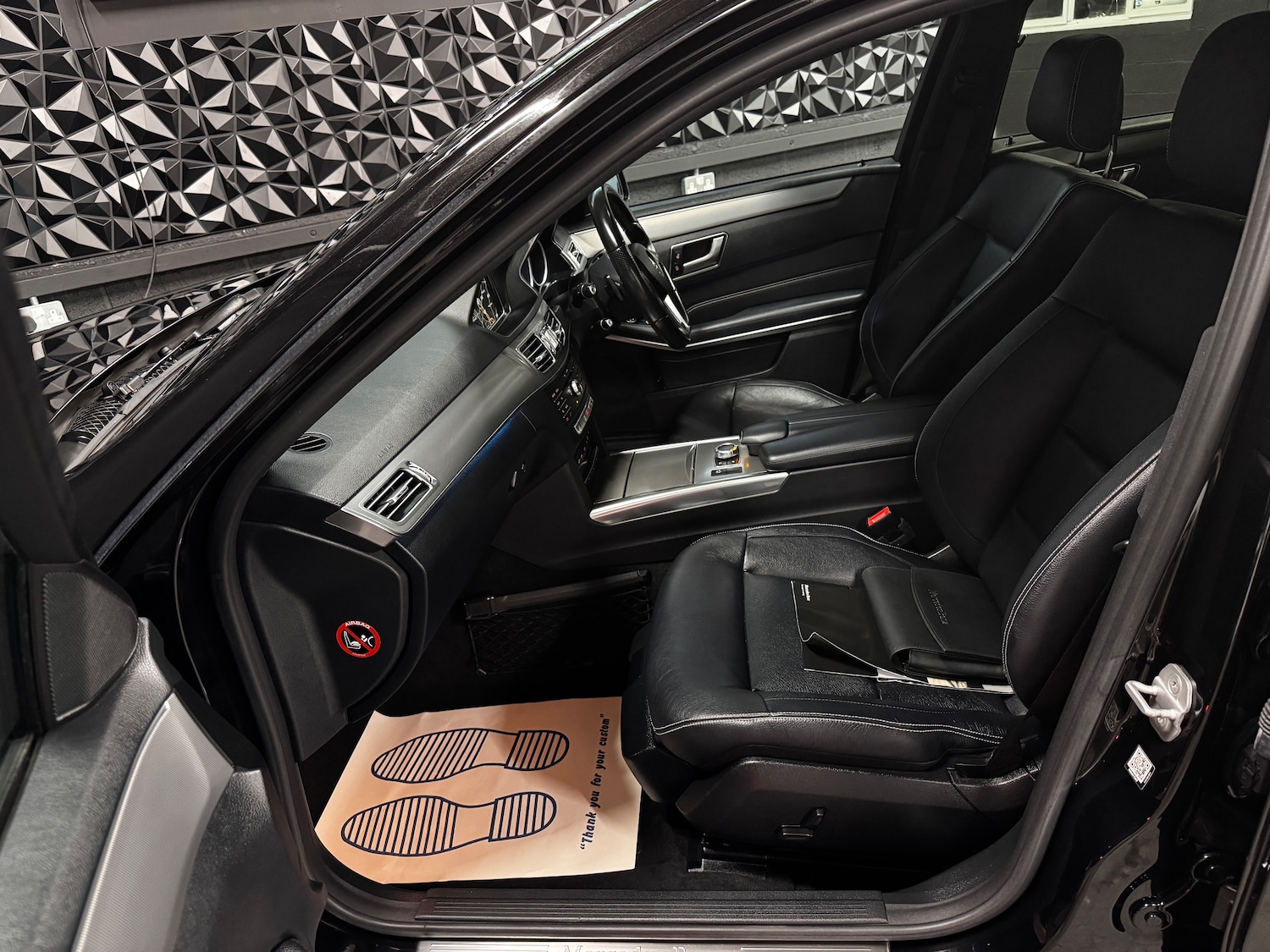 Used Mercedes-Benz E Class 2015 for sale - 77762539: Photo 13