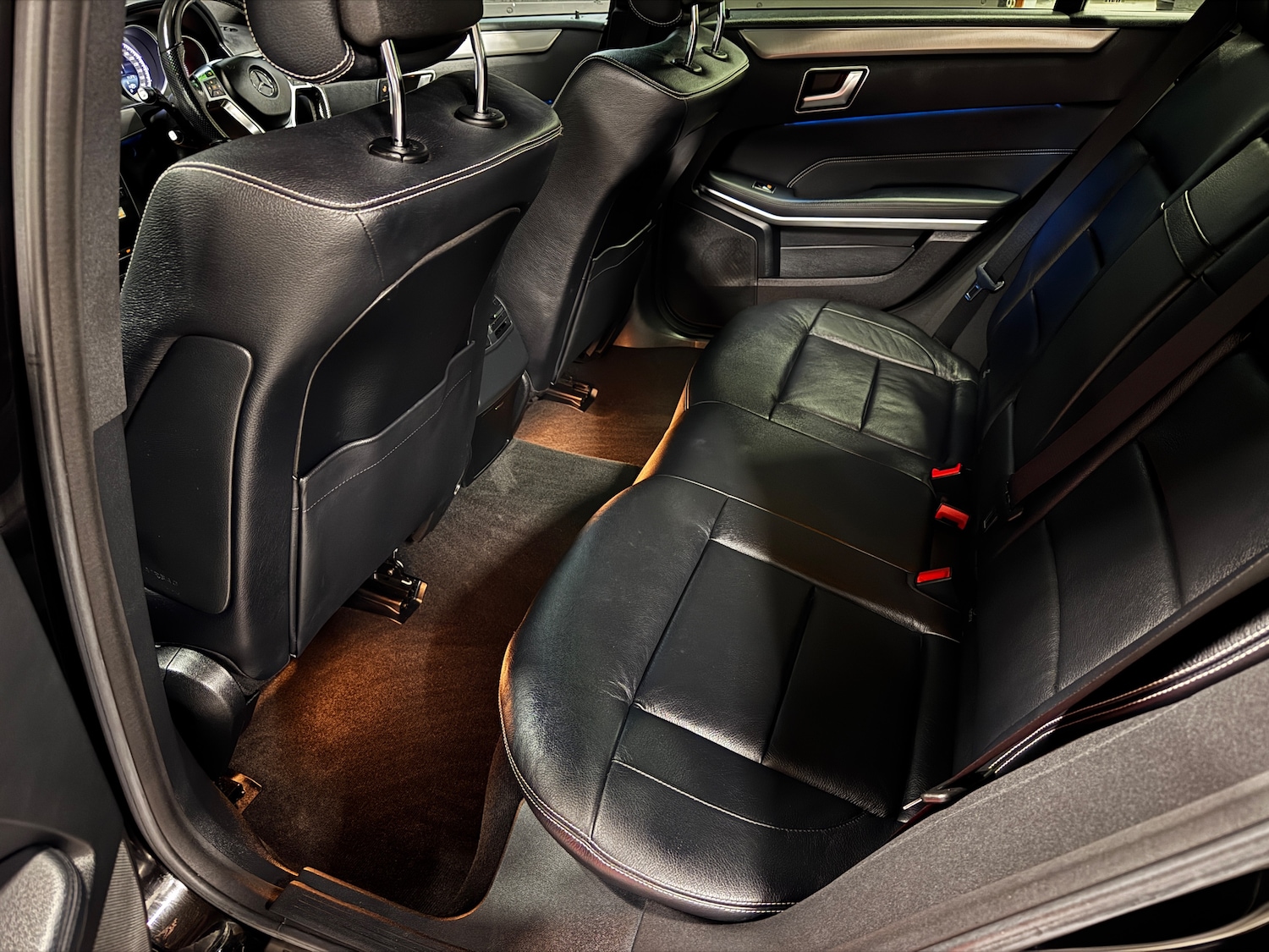 Used Mercedes-Benz E Class 2015 for sale - 77762539: Photo 5