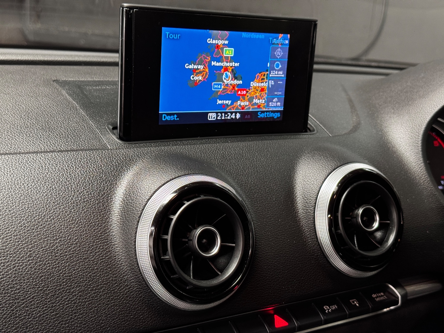 Used Audi A3 2016 for sale - 77762557: Photo 4