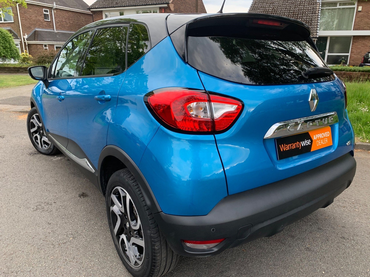 Used Renault Captur for sale - 77927938: Photo 11