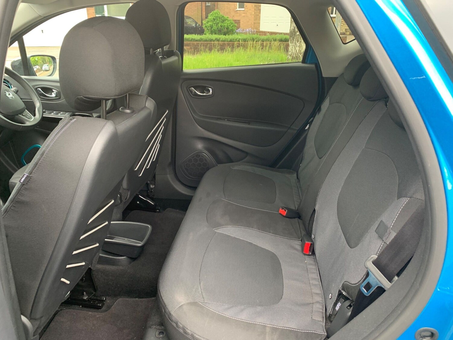 Used Renault Captur for sale - 77927938: Photo 15