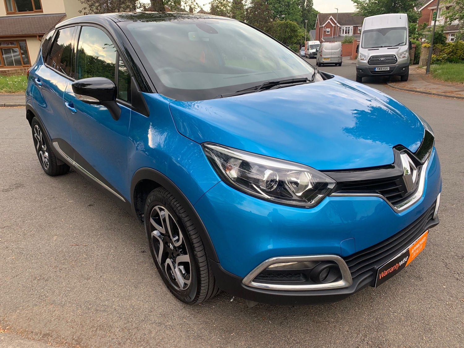 Used Renault Captur for sale - 77927938: Photo 4