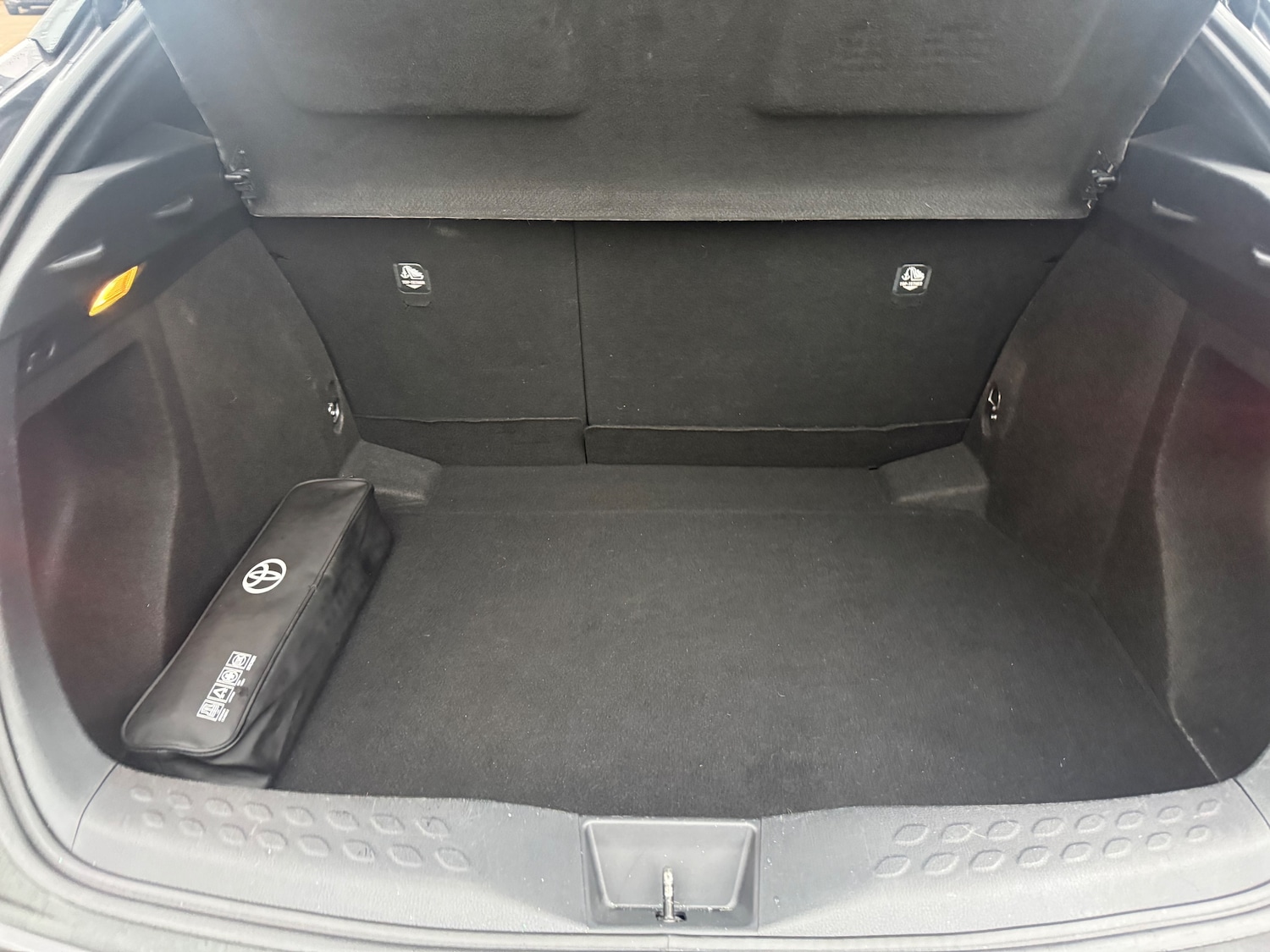 Used Toyota C-HR 2017 for sale - 77762534: Photo 17