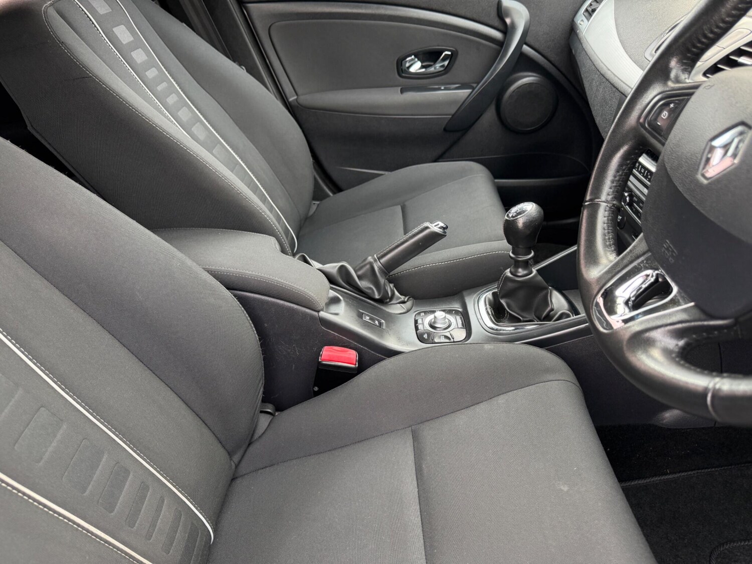 Used Renault Megane 2014 for sale - 77786365: Photo 21