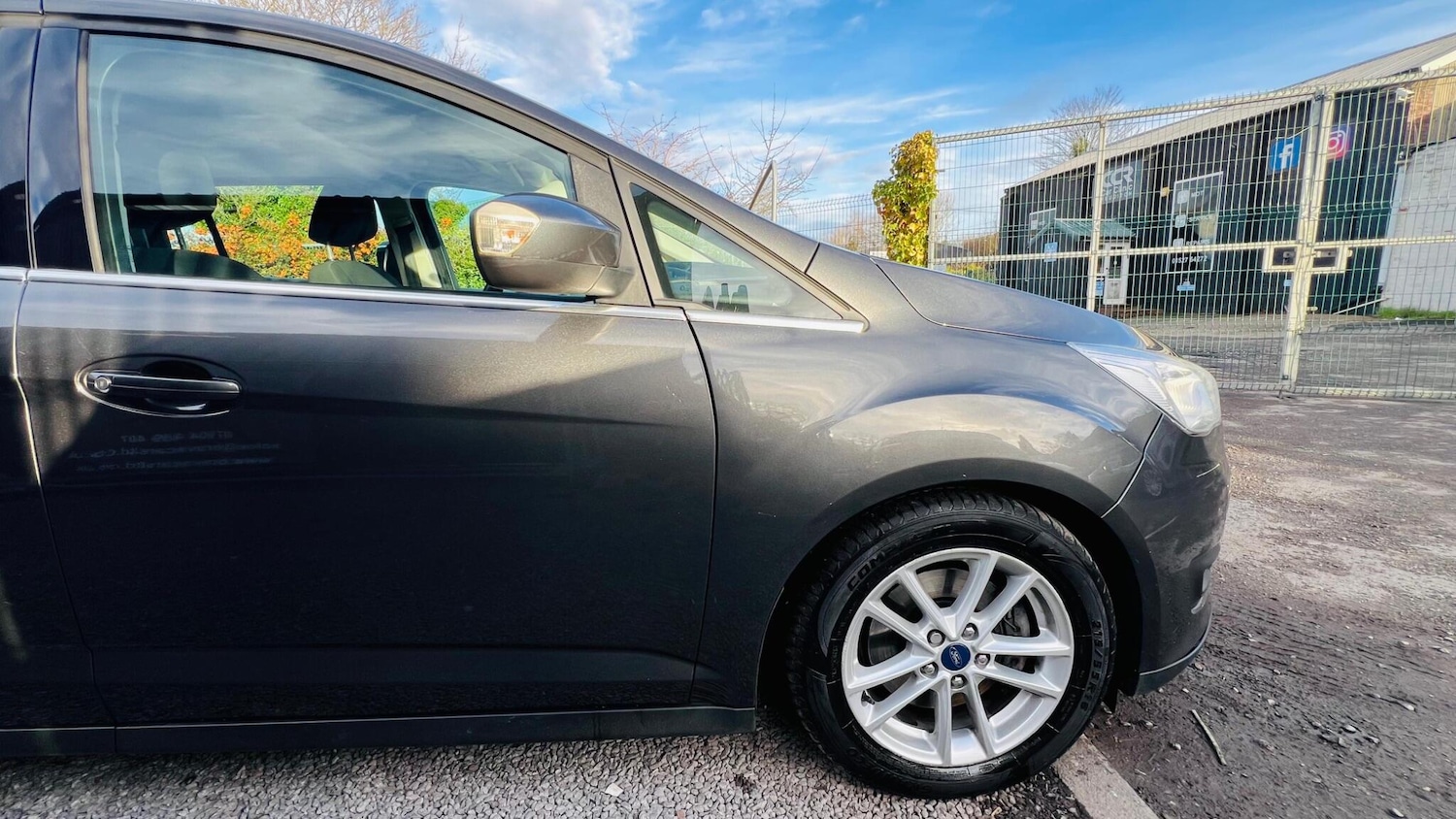 Used Ford Grand C-Max 2017 for sale - 78002054: Photo 3