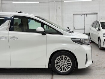 Used Toyota Alphard 2018 for sale - 78479887: Photo