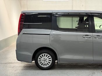 Used Toyota Noah 2015 for sale - 78734188: Photo
