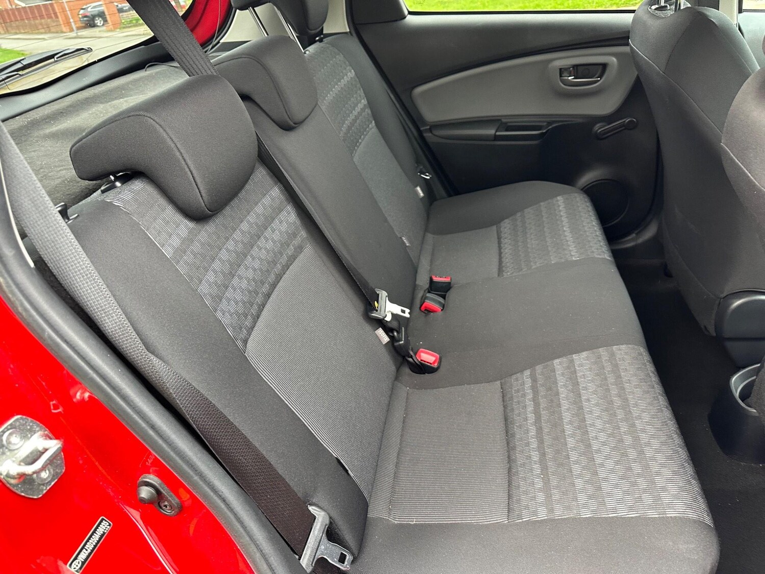 Used Toyota Yaris for sale - 77927981: Photo 15