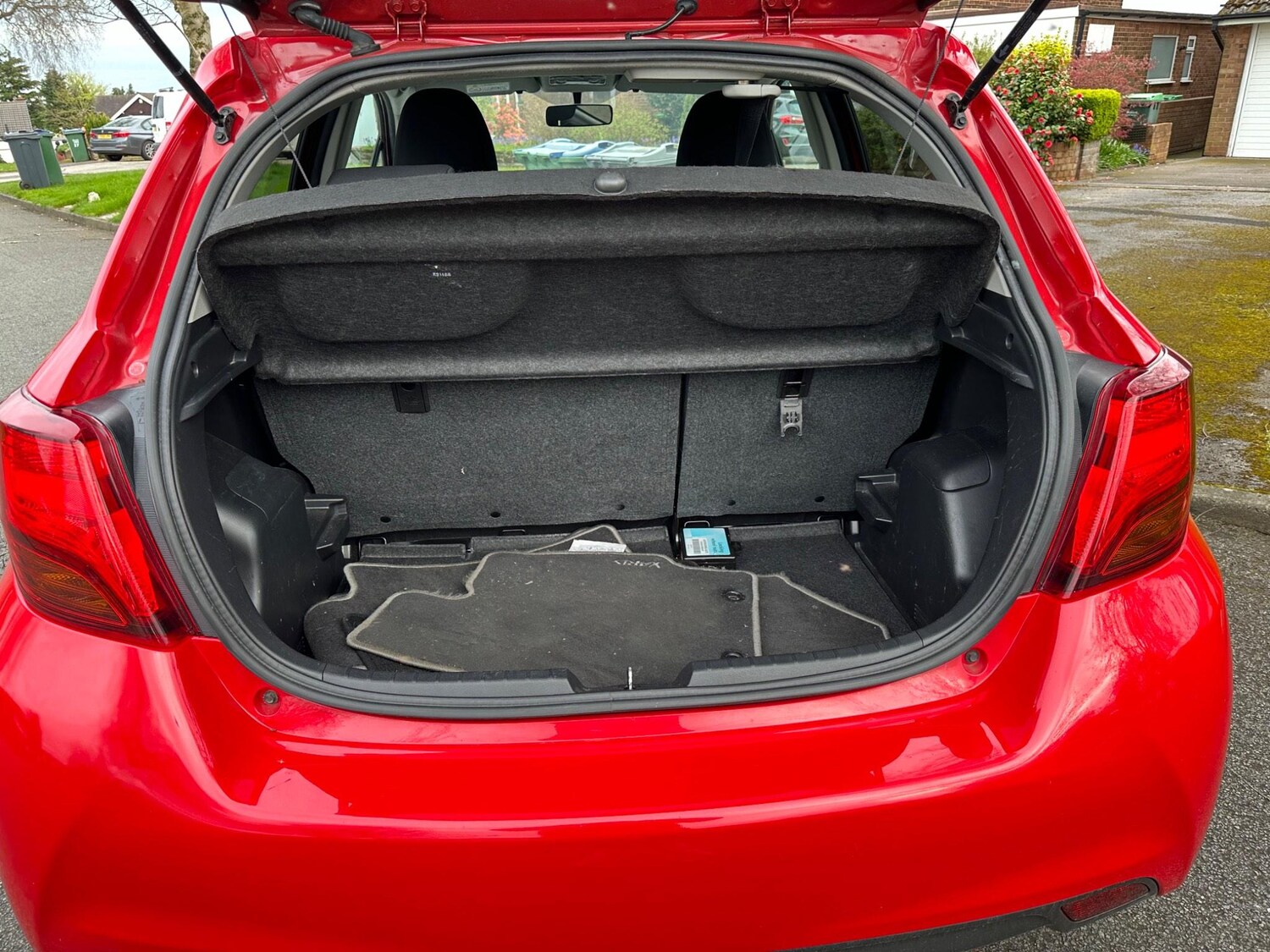 Used Toyota Yaris for sale - 77927981: Photo 17