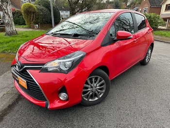 Used Toyota Yaris 2017 for sale - 77927981: Photo