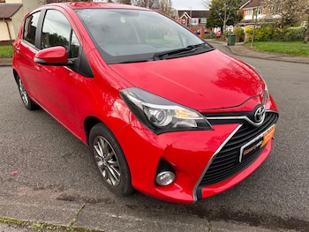 Used Toyota Yaris 2017 for sale - 77927981: Photo