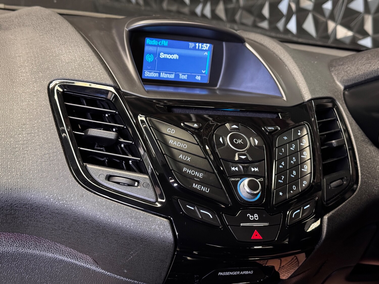 Used Ford Fiesta 2016 for sale - 77762584: Photo 23