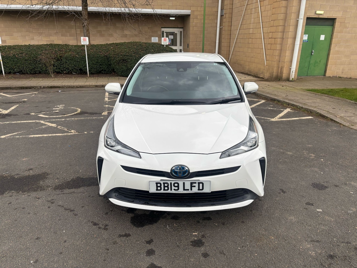 Used Toyota Prius 2025 for sale - 77966410: Photo 2