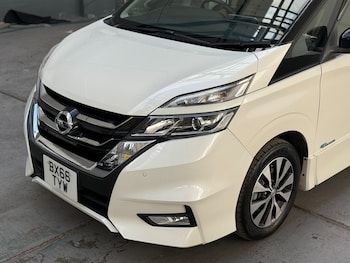 Used Nissan Serena 2017 for sale - 78811694: Photo