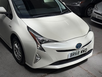 Used Toyota Prius 2018 for sale - 78944377: Photo