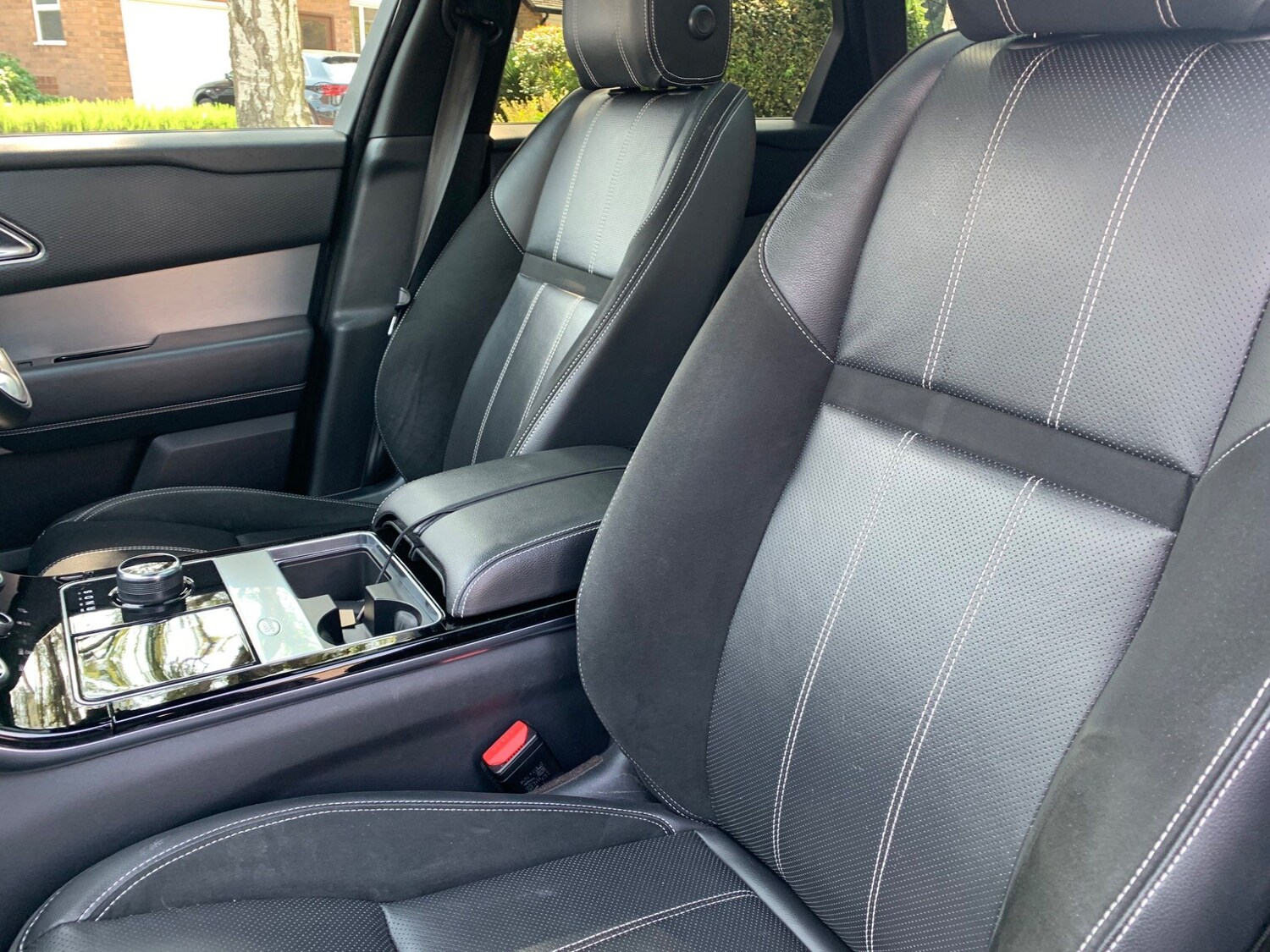 Used Land Rover Range Rover Velar 2018 for sale - 77927960: Photo 13