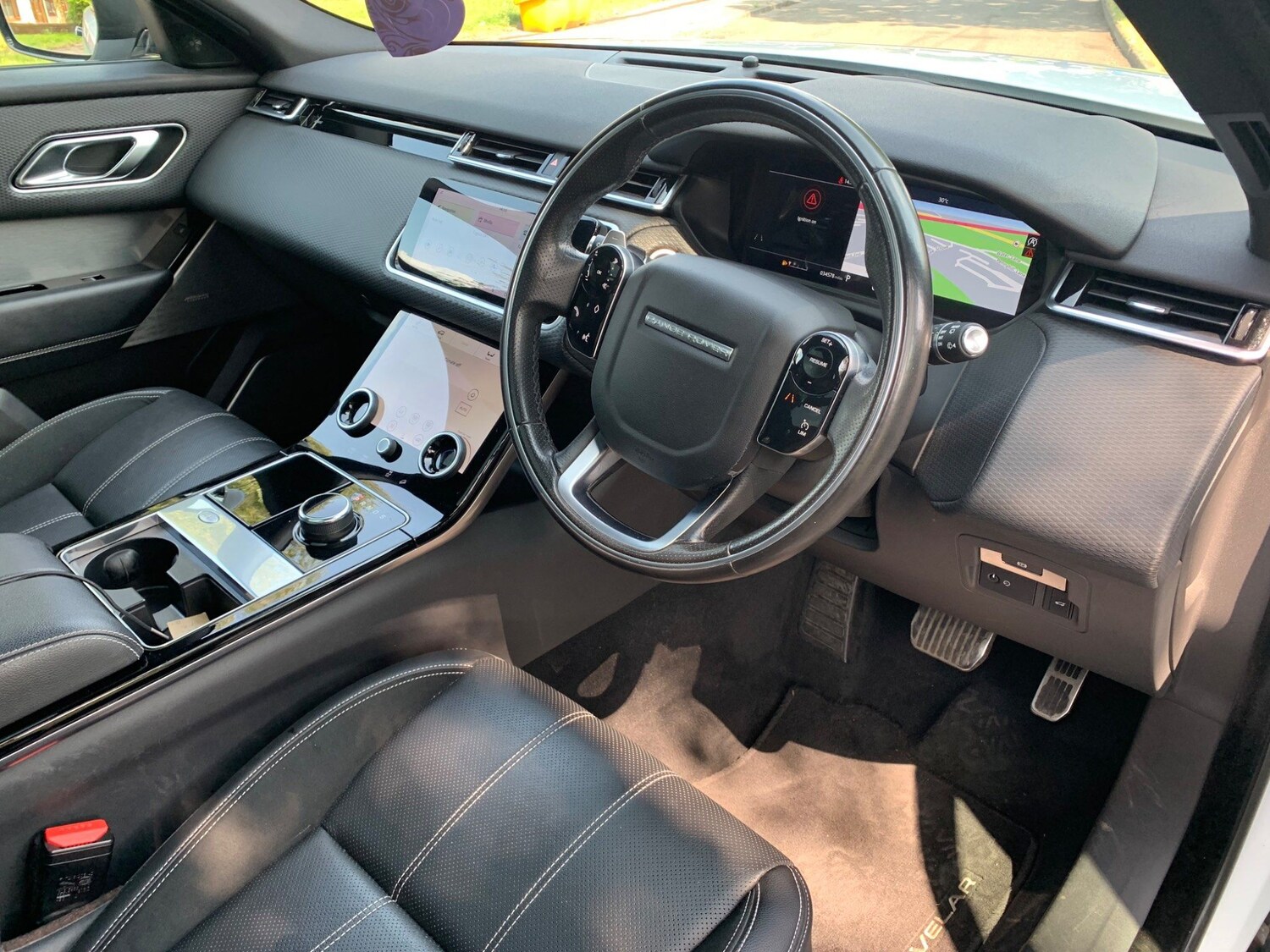 Used Land Rover Range Rover Velar 2018 for sale - 77927960: Photo 23