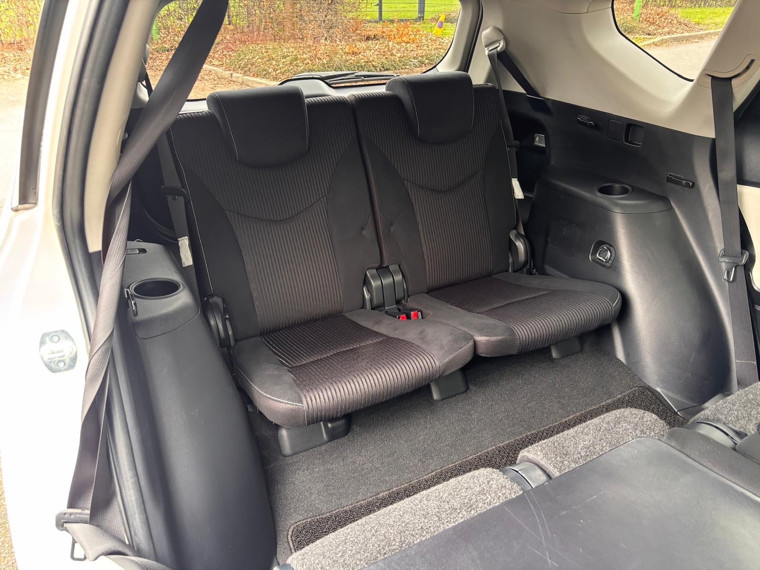 Used Toyota Prius+ 2018 for sale - 78216102: Photo 22