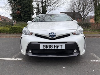 Used Toyota Prius+ 2018 for sale - 78216102: Photo