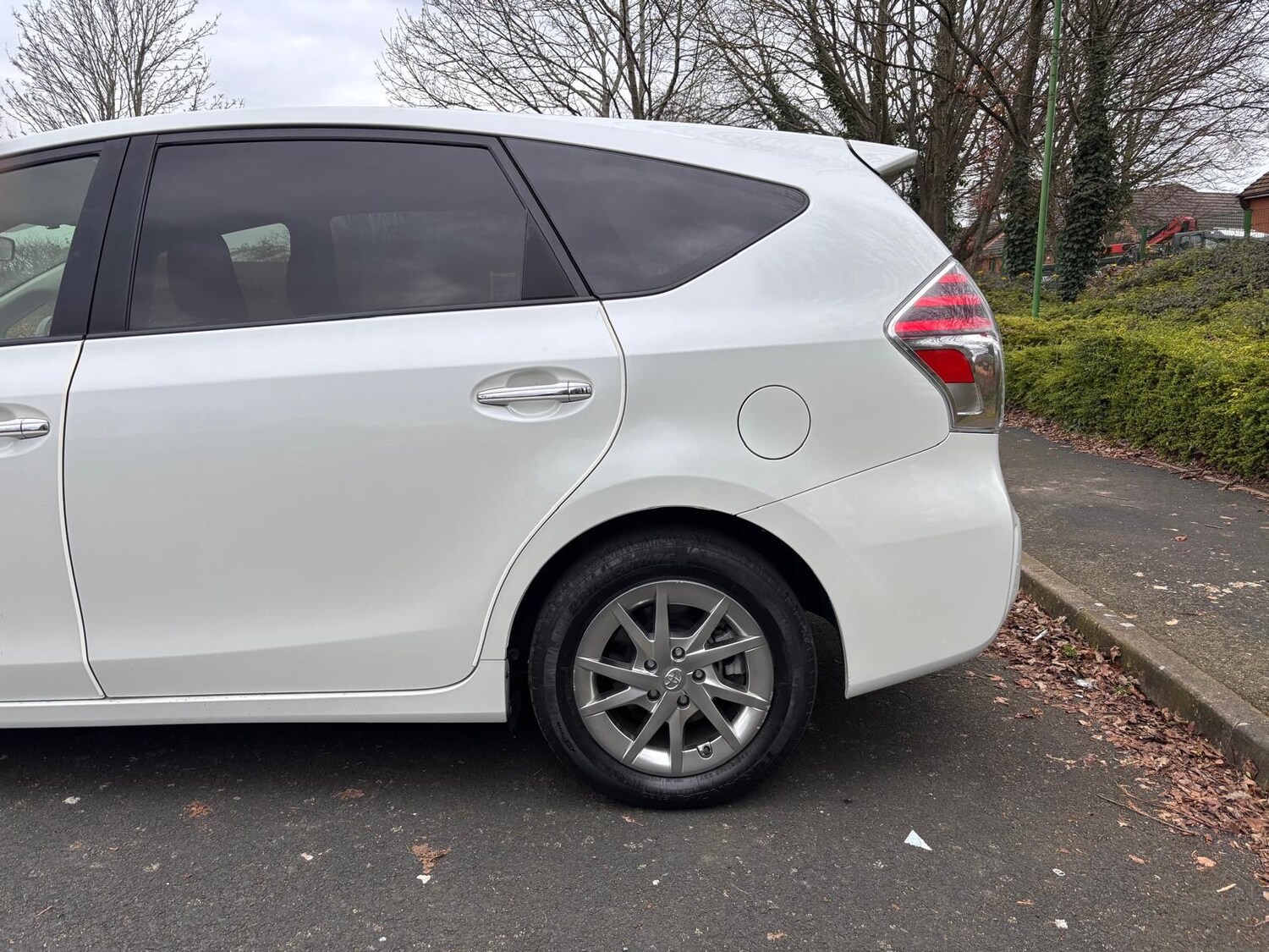 Used Toyota Prius+ 2018 for sale - 78216102: Photo 8