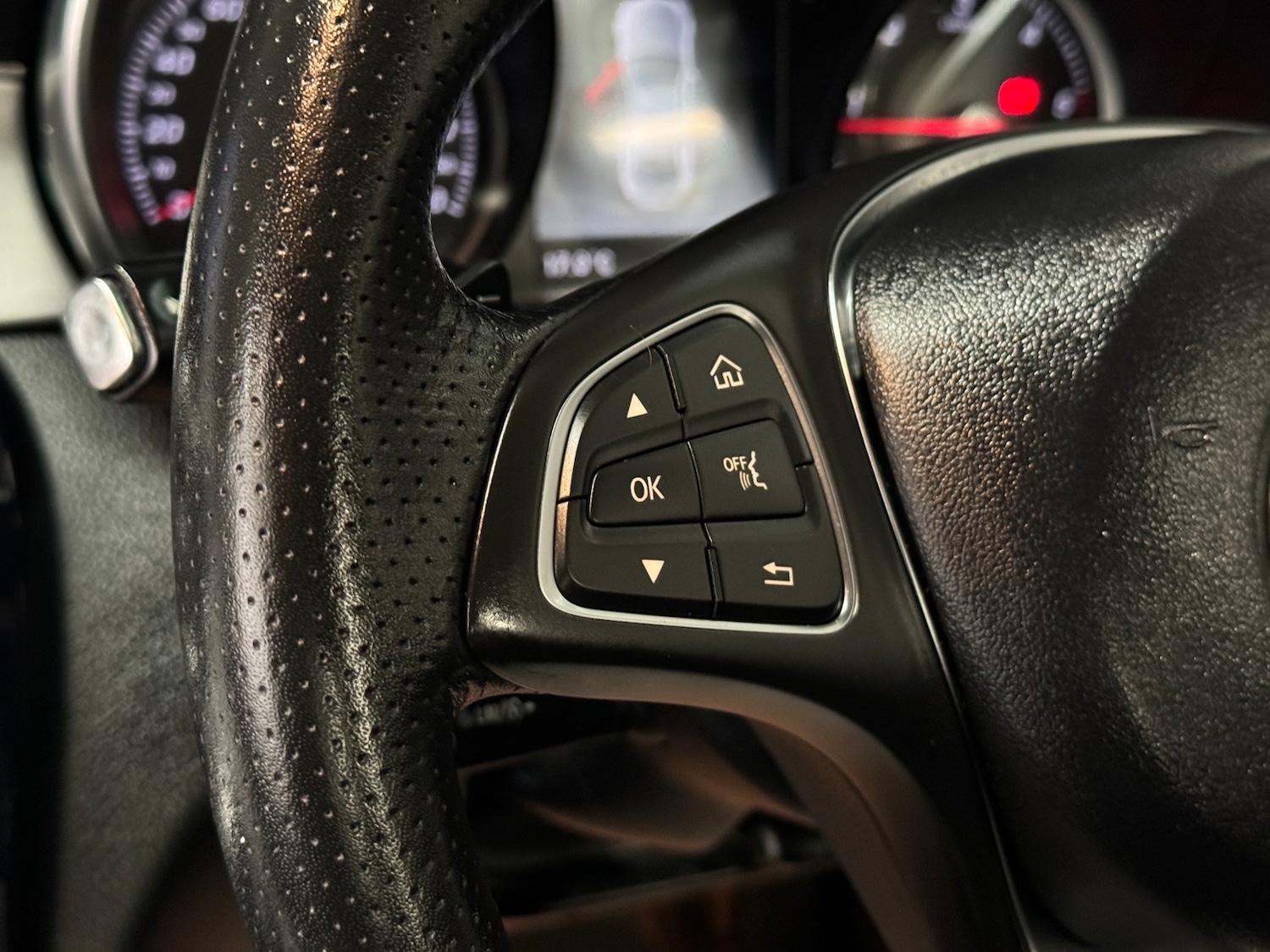 Used Mercedes-Benz C Class for sale - 77762609: Photo 12