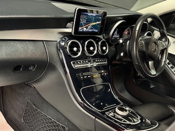 Used Mercedes-Benz C Class 2018 for sale - 77762609: Photo