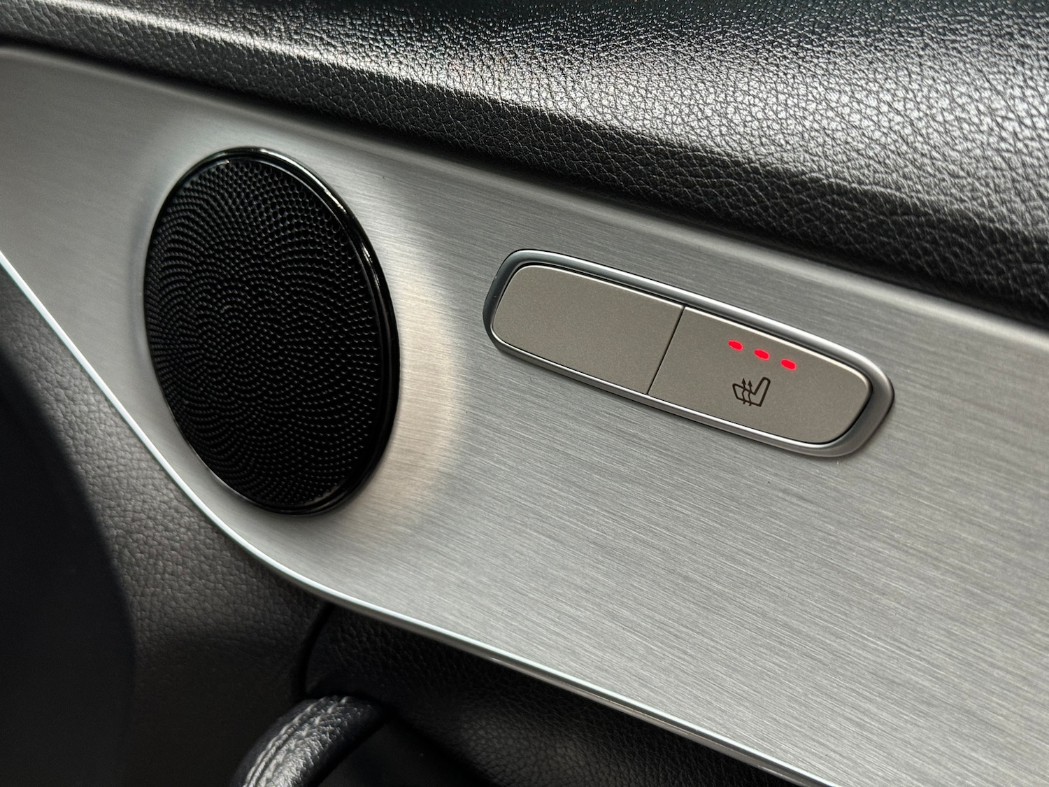 Used Mercedes-Benz C Class for sale - 77762609: Photo 4