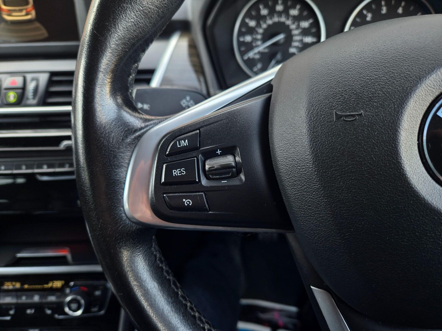 Used BMW 2 Series 2015 for sale - 77850539: Photo 18