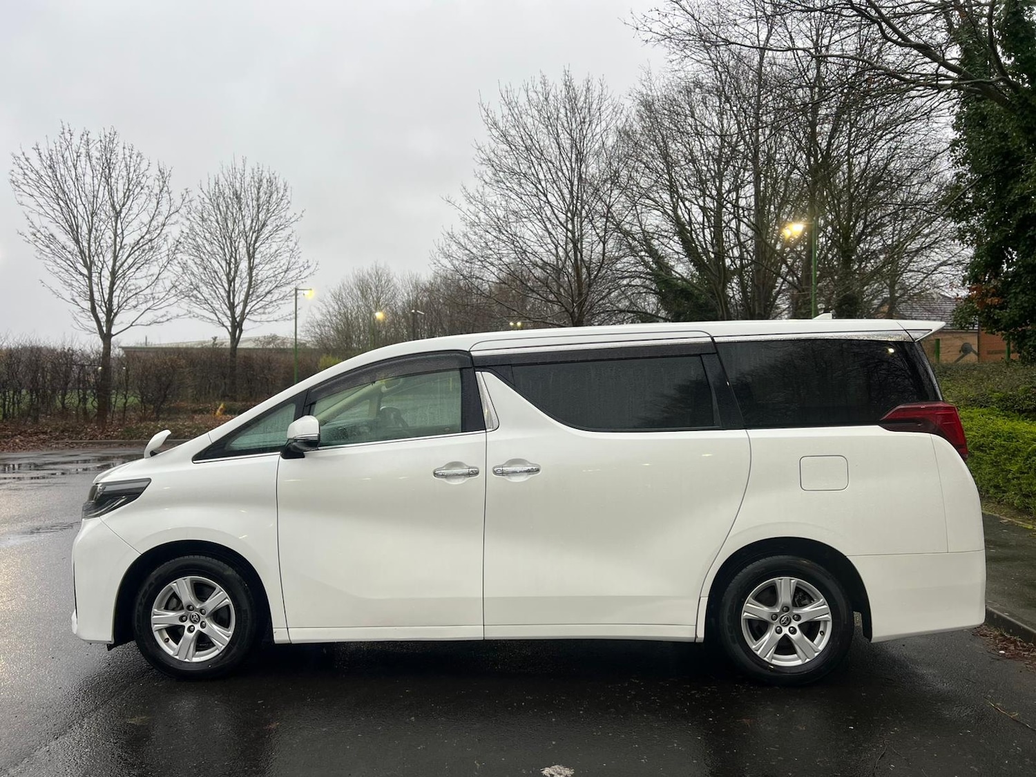 Used Toyota Alphard 2025 for sale - 77966439: Photo 9