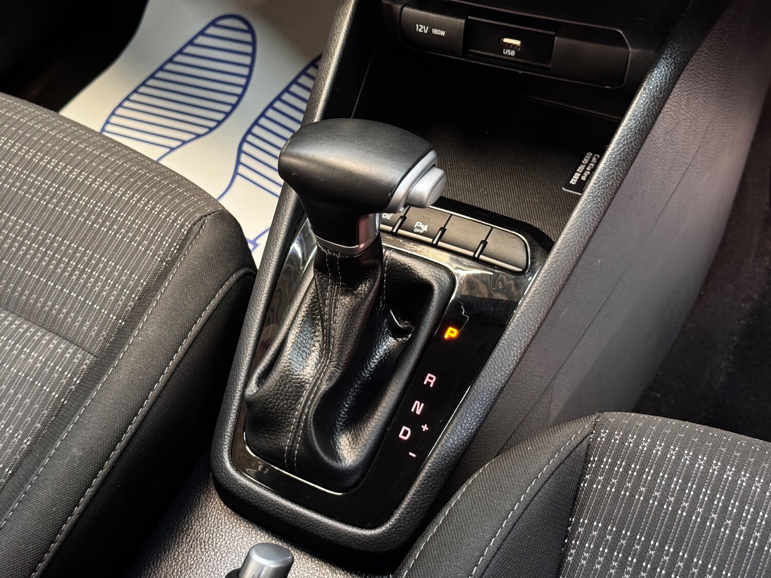 Used Kia Stonic for sale - 77762578: Photo 7