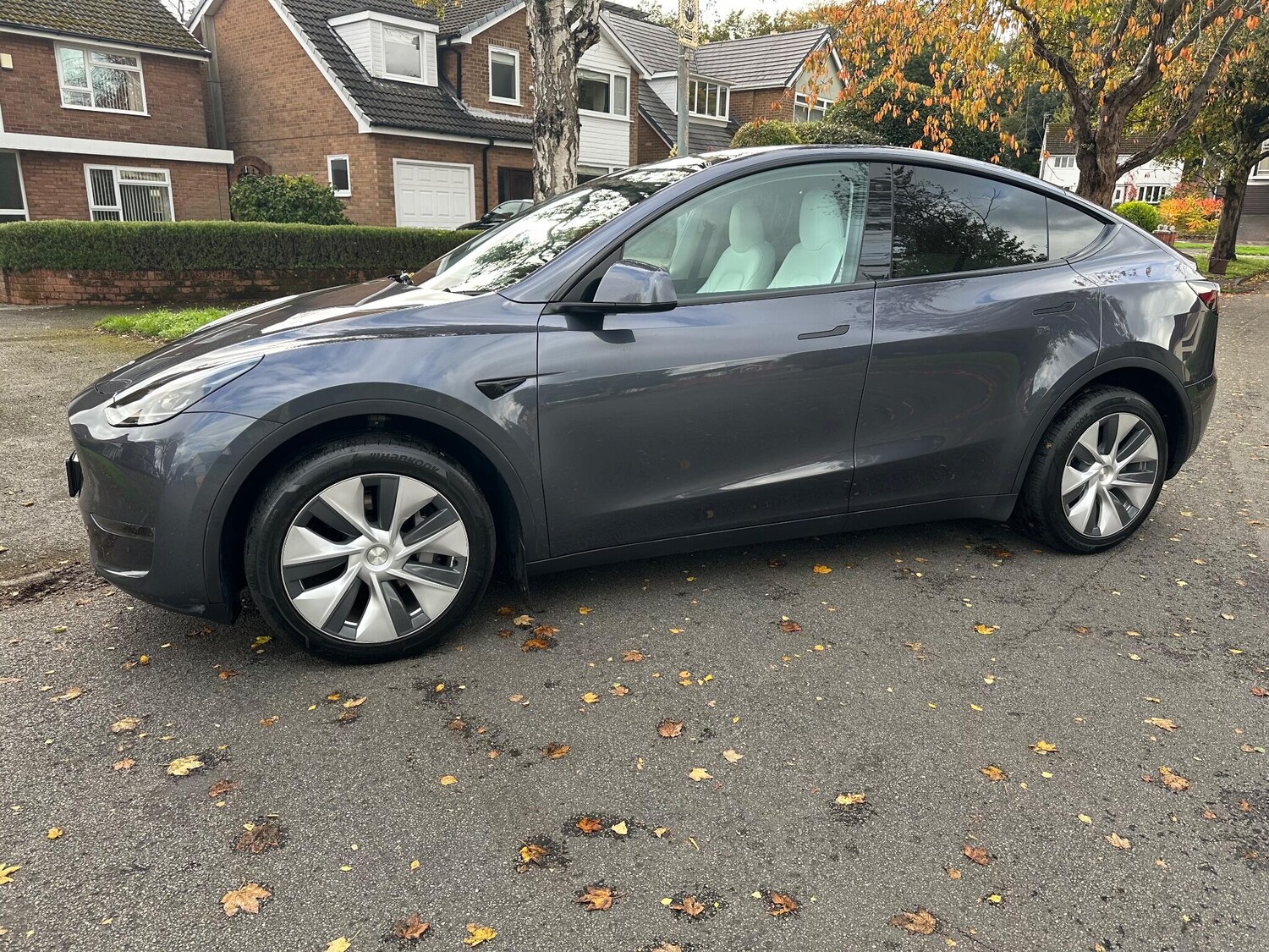 Used Tesla Model Y 2023 for sale - 77927730: Photo 10