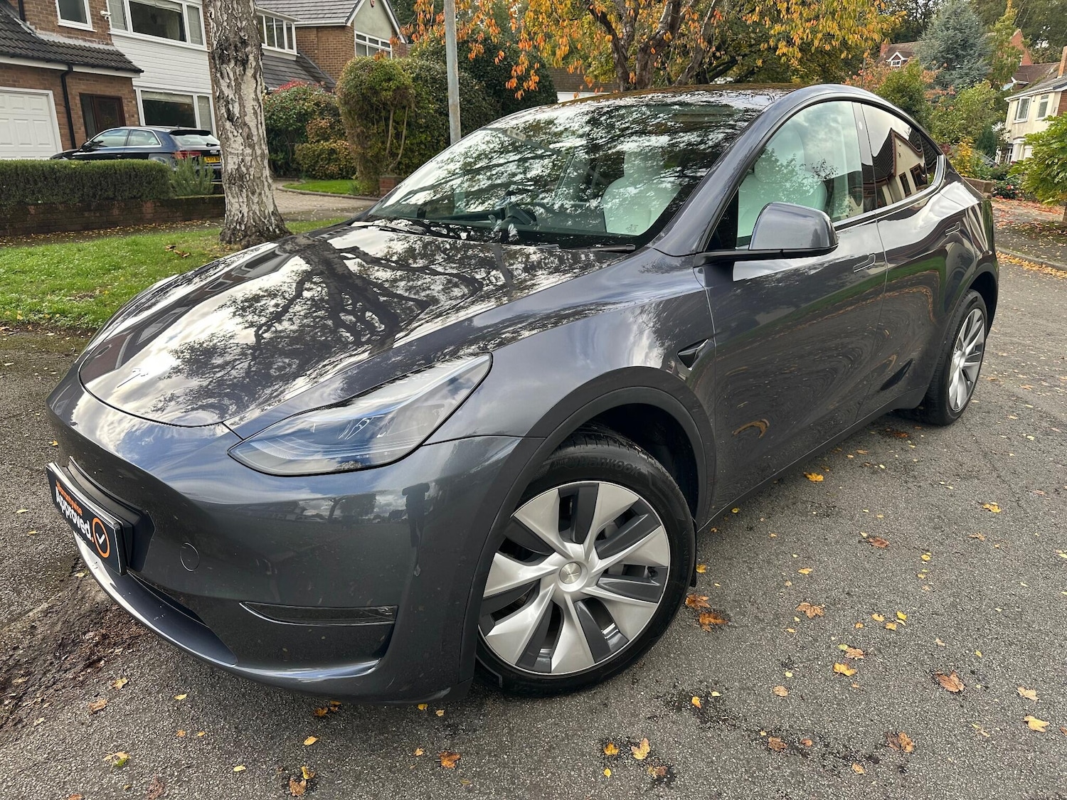 Used Tesla Model Y 2023 for sale - 77927730: Photo 2