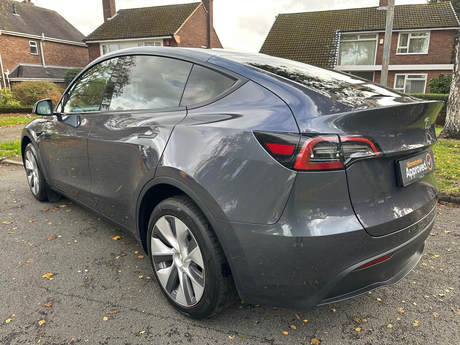 Used Tesla Model Y 2023 for sale - 77927730: Photo 3