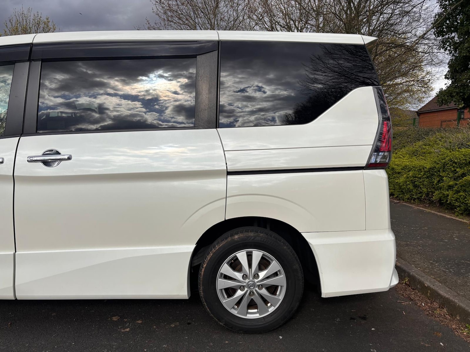 Used Nissan Serena 2026 for sale - 78084063: Photo 14