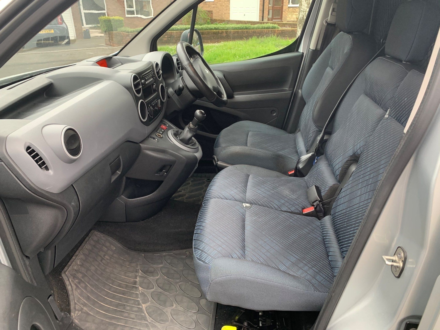 Used Peugeot Partner 2011 for sale - 77927962: Photo 14